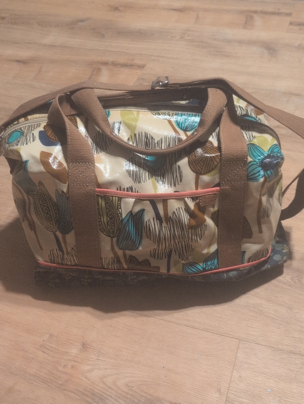 Fossil Stylish Floral Weekender Bag - Brown, Teal & Cream